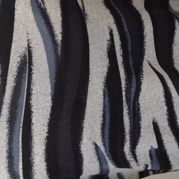 🆕L'Atelier Soft Stretch Knit Gray & Blue Midi SHIFT Dress with Back Zip!! - Picture 4 of 8